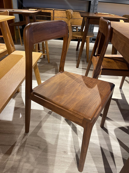 SIMPLY Curve Dining Chair 實木餐椅