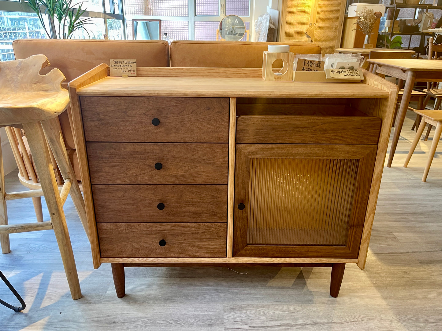 SIMPLY 4-Drawer with Glass Door Sideboard 實木儲物櫃