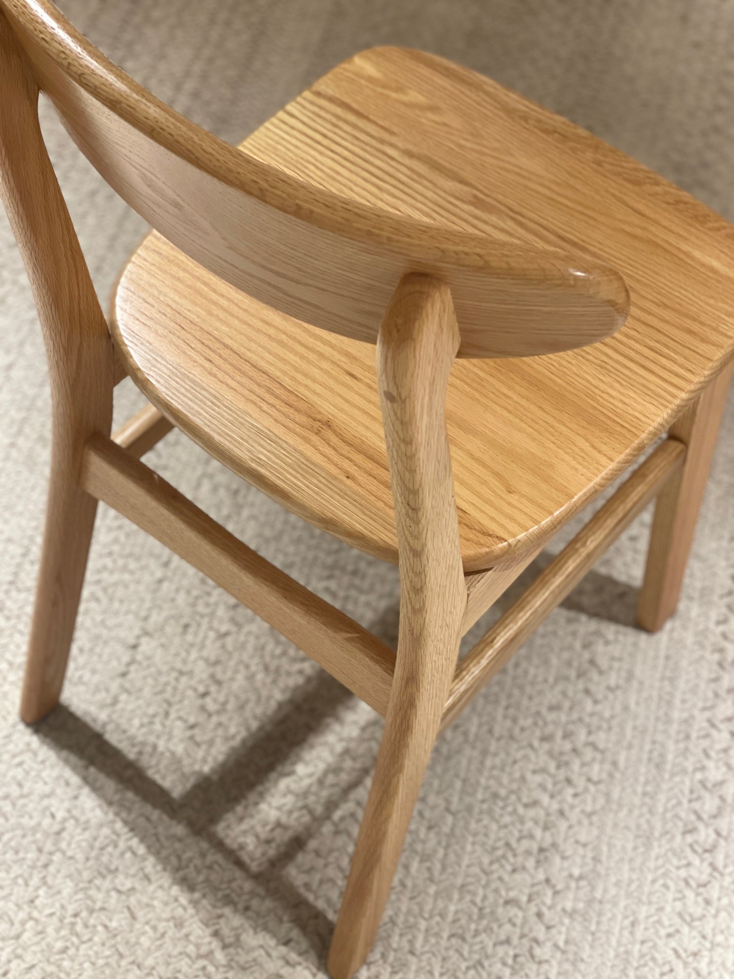 LUMINOUS Wing Dining Chair 實木餐椅