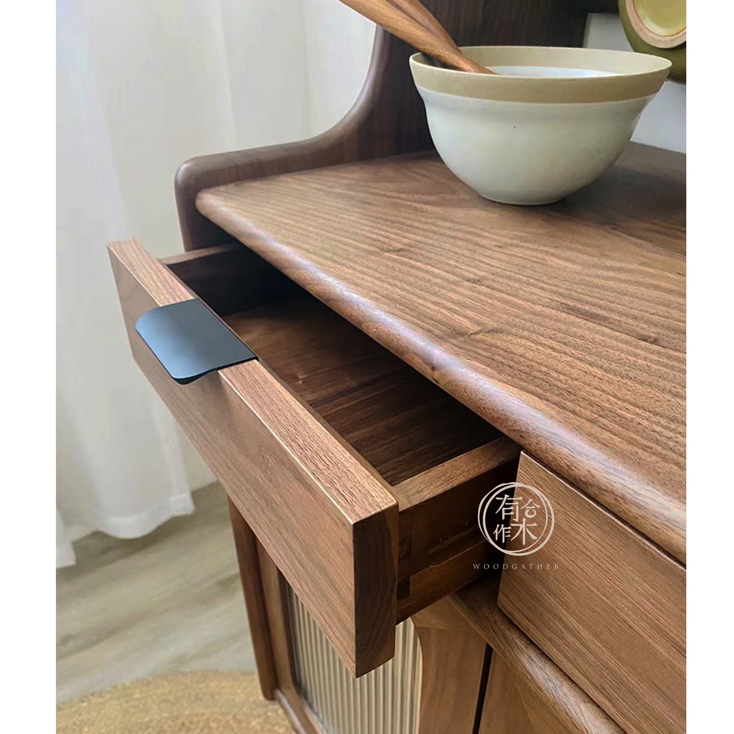 SIMPLY H118 2-door sideboard with 2-drawer 實木邊櫃(可訂造)