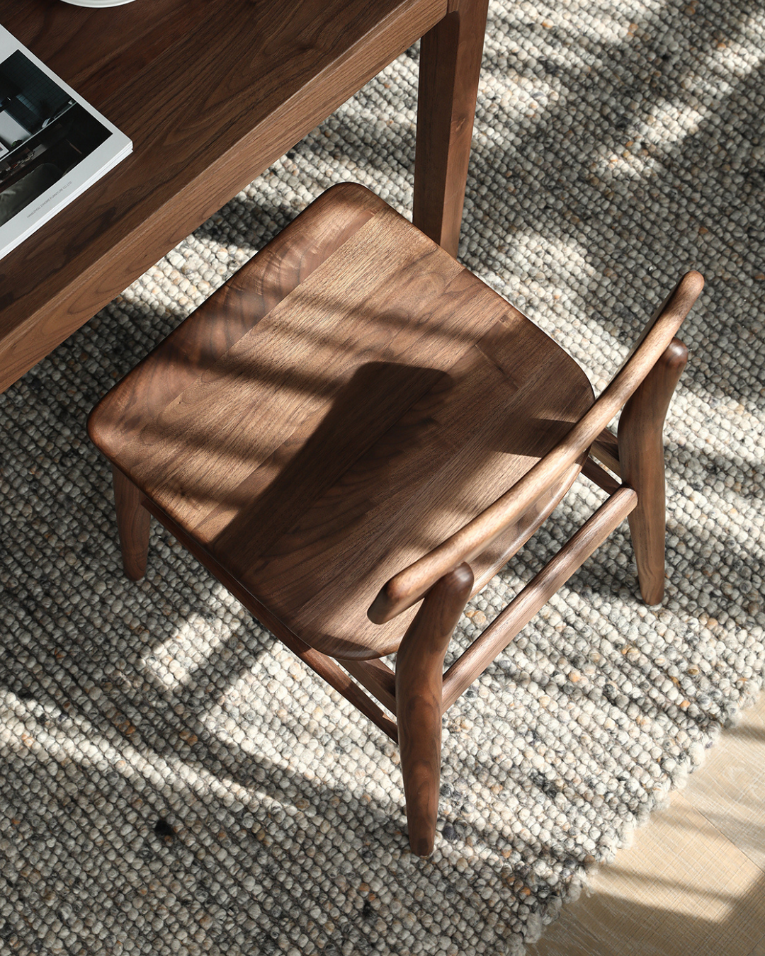 SIMPLY Edge Dining Chair 實木餐椅