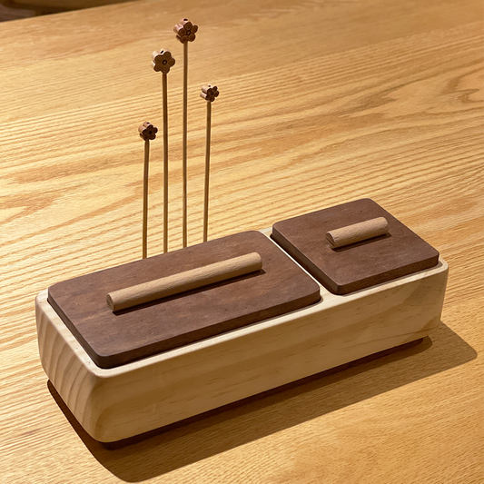 mudodesign | wooden new year full box with flower decoration