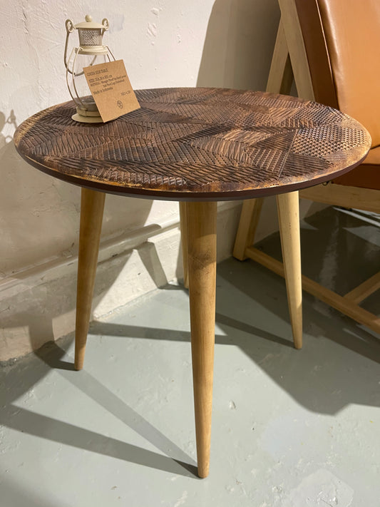 【已售罄】COCOA Side Table 印尼雨木雕刻小茶几(陳列品出售)
