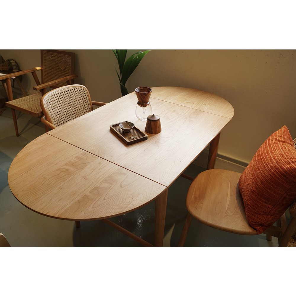 LUMINOUS Butterfly Extendable Dining Table