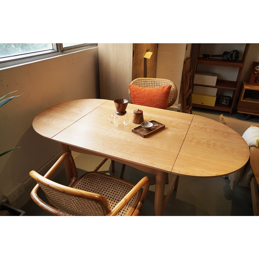 LUMINOUS Butterfly Extendable Dining Table