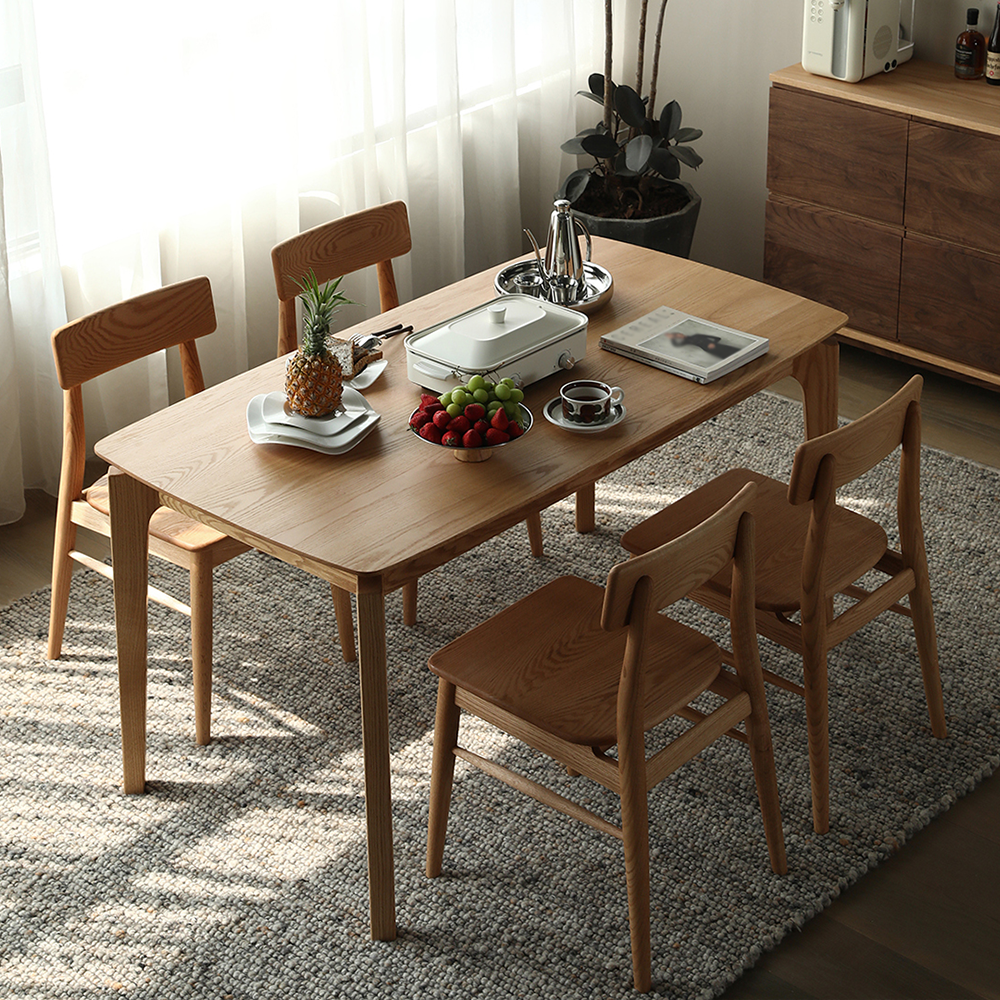 SIMPLY Edge Dining Table 02 實木餐枱