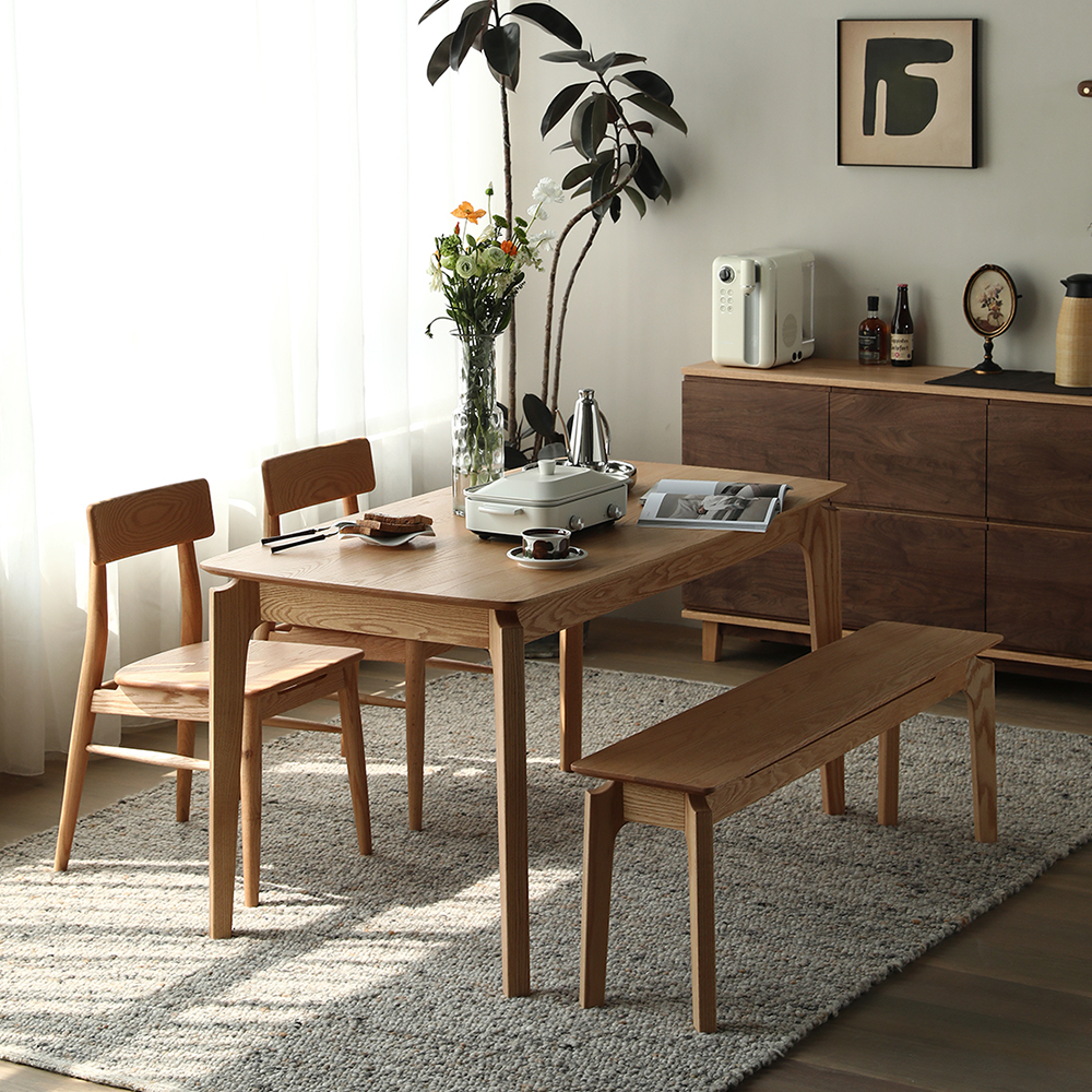 SIMPLY Edge Dining Table 02 實木餐枱