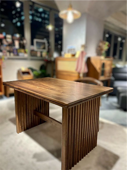 DELIGHT Dining Table 02 實木餐枱 (可訂造)