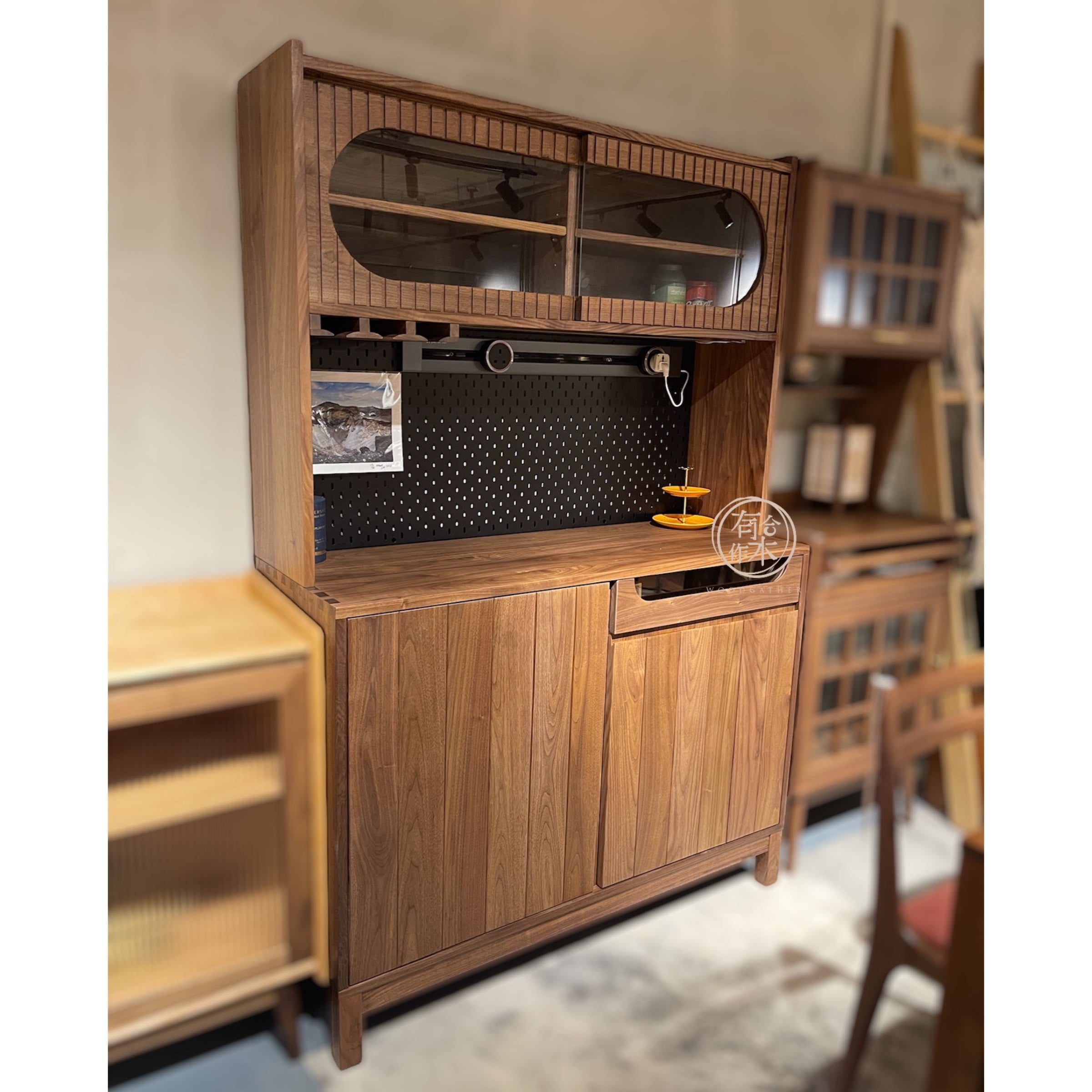 DELIGHT High Sideboard 02 實木高餐邊櫃(可訂造)| WOODGATHER 有木合作