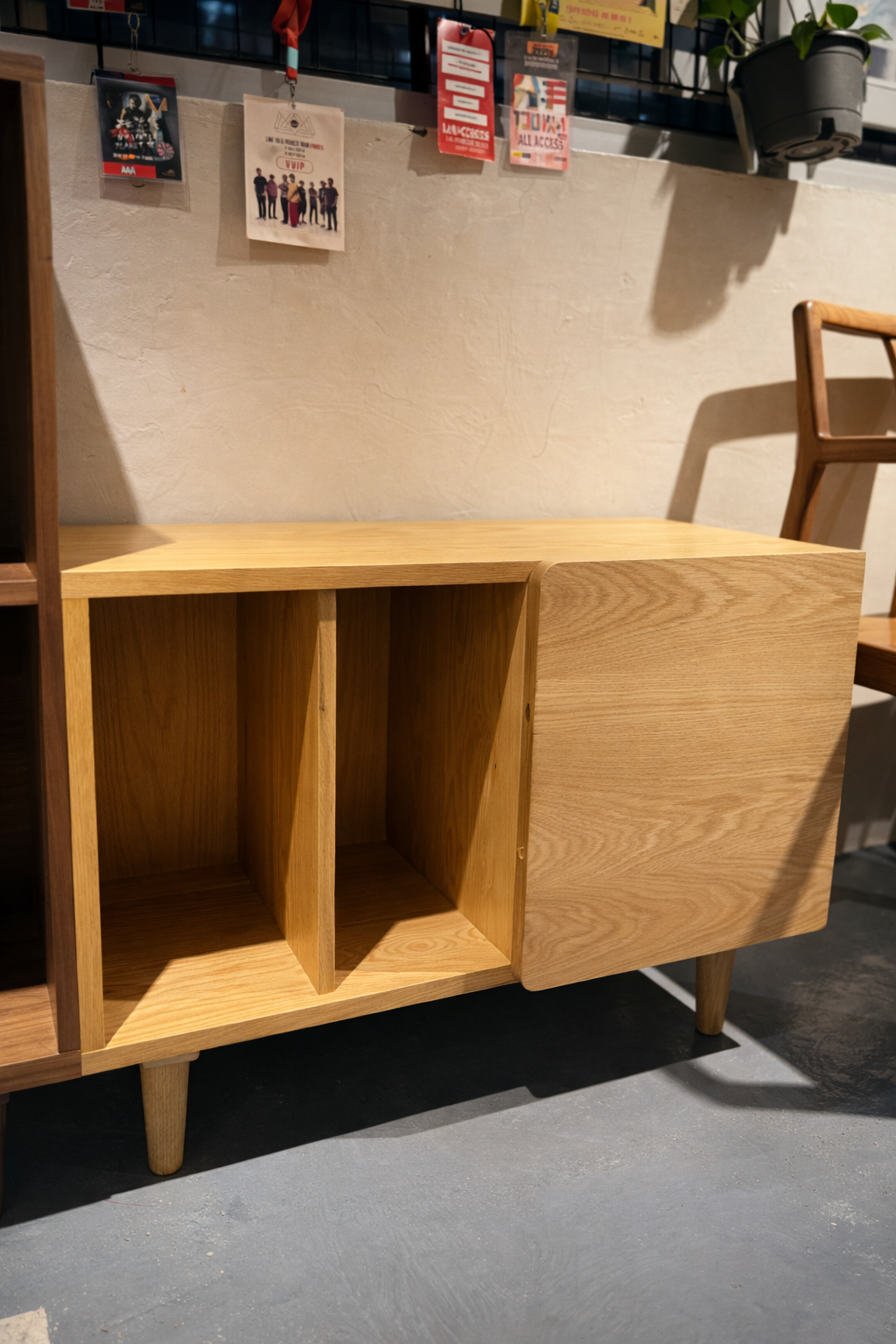 SIMPLY 1-Door Combination Sideboard solid wood storage cabinet/TV cabinet