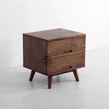 SIMPLY 2-Drawer Bedside Cabinet 實木床頭櫃