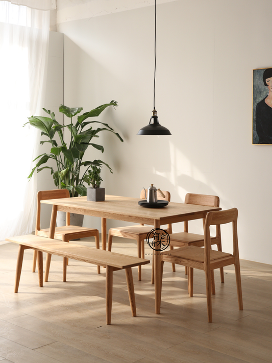 SIMPLY Edge Dining Table 實木餐枱