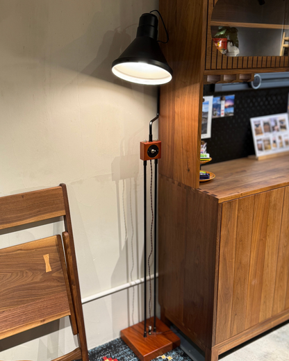 Tag-W Vintage Stand Light 復古座地燈