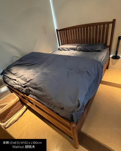 DELIGHT Bed Frame 01 實木床架（溫莎床頭板款式）