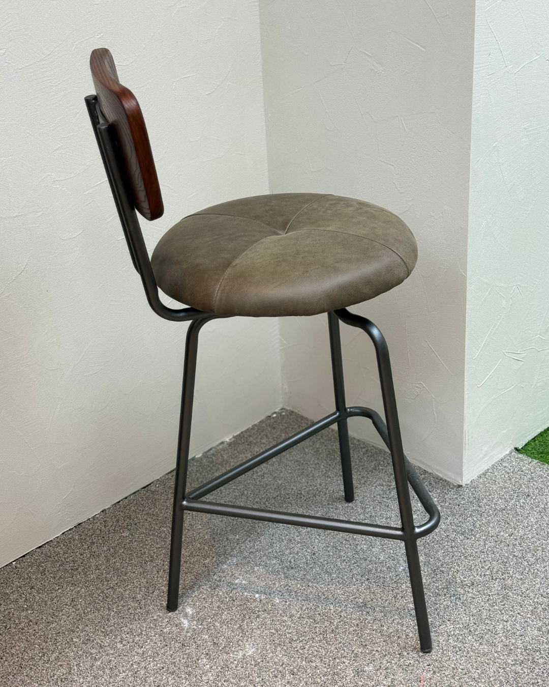ATELIER Leather Bar Stool 實木真皮鐵藝吧櫈