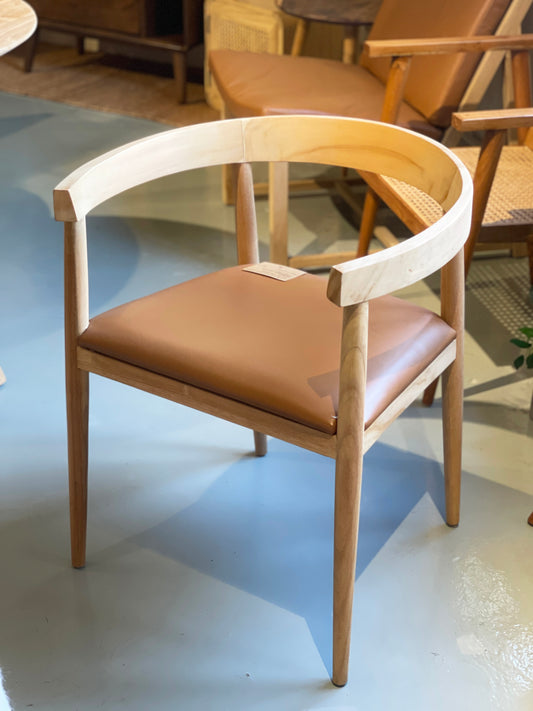 【陳列品出售】COCOA Teak Dining Chair Leather 印尼柚木小牛皮餐椅