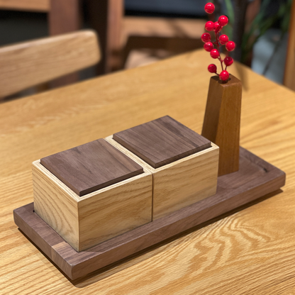 mudodesign | wooden new year box