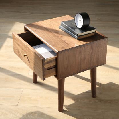 SIMPLY Bedside Cabinet solid wood bedside table/side table